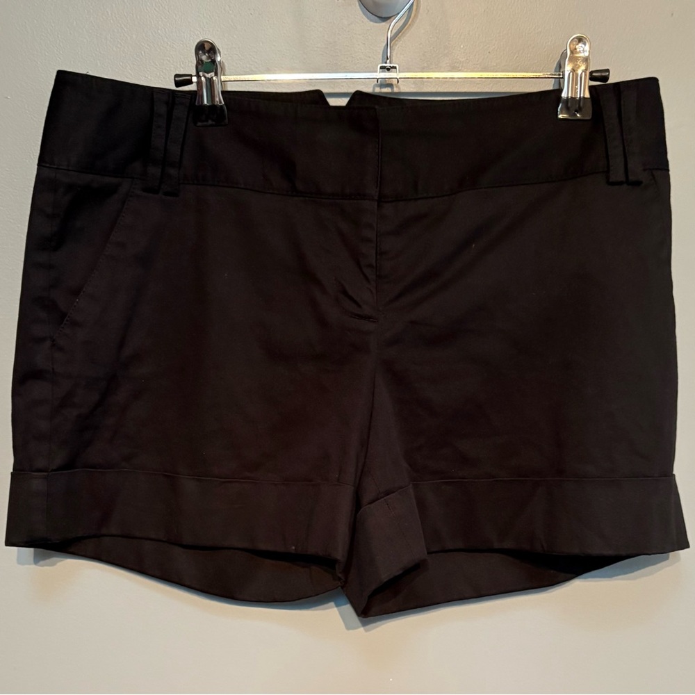 Express | Classic Black Women's Cuffed Shorts Button‎ Zipper Size 8
